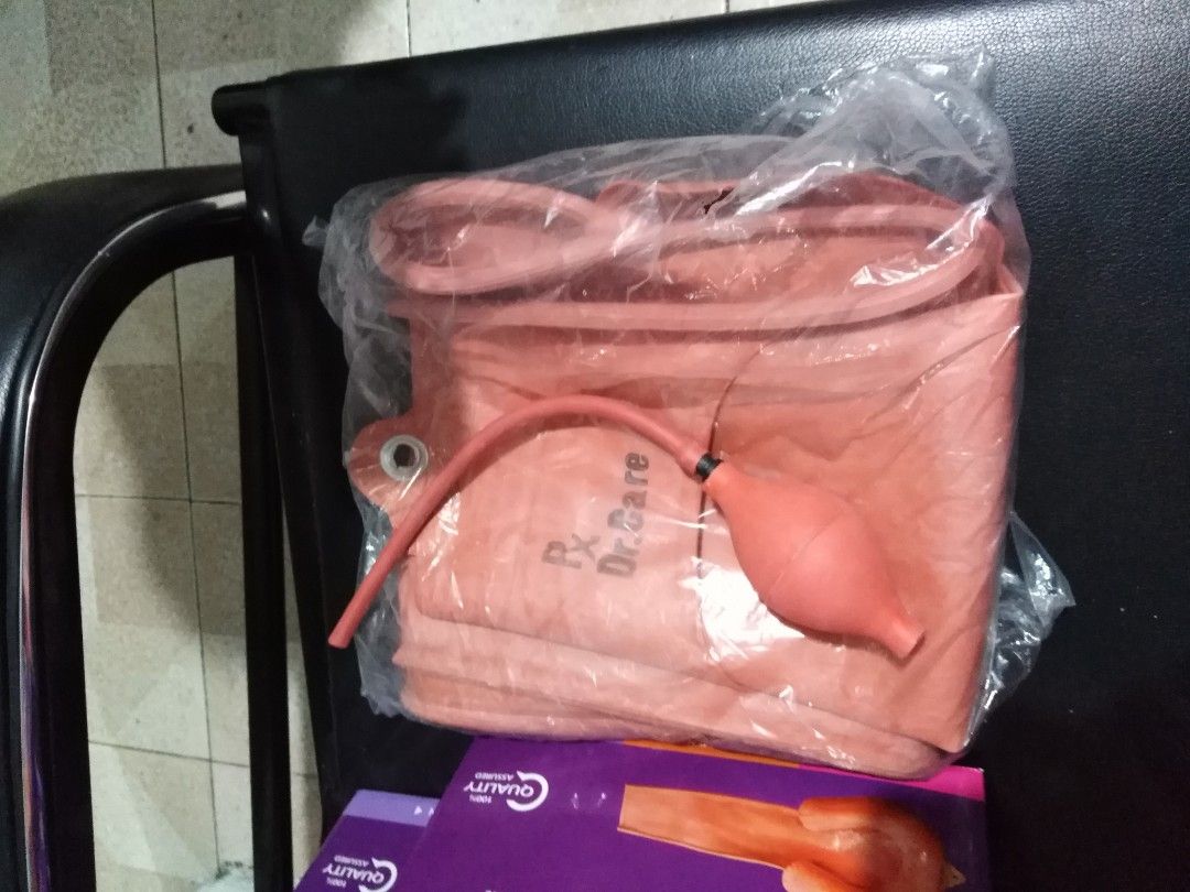 KELLY PAD (DR CARE) brand (Category: Other Assistive Aids) located in Quezon City. Submitted by velascoani41246 (Listing ID 1198786458, Image 2). Description: Made with good quality rubber For long term continuous use Ideal for all ages The pad is washable Pm for more information 09483550679.