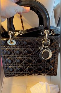 (Category: ) located in . Submitted by yt_sells (Listing ID 1198862099, Image 1). Description: .