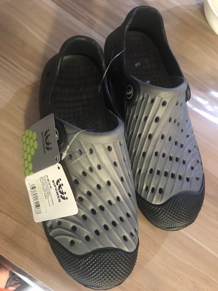 Crocs lazada best sale