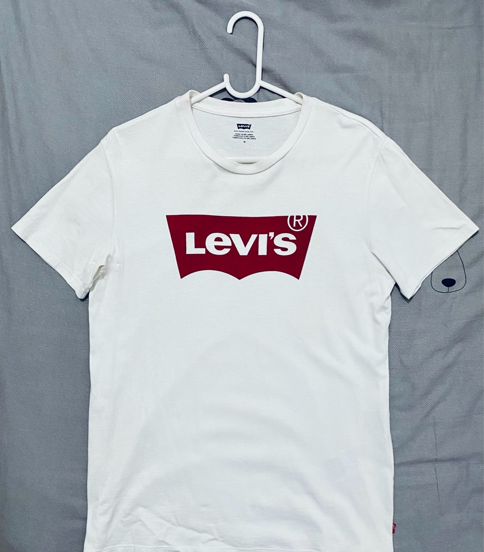 Levis shop white tshirt