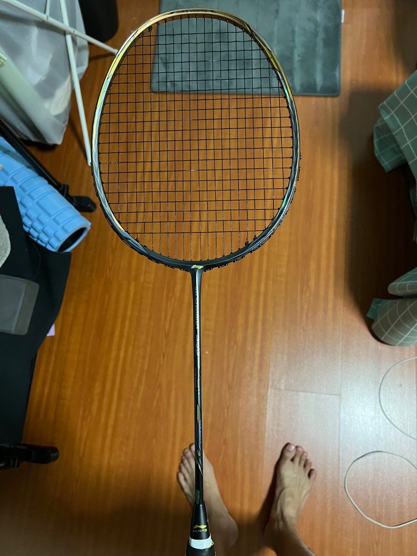 Lining calibar 900, Sports Equipment, Sports & Games, Racket & Ball ...
