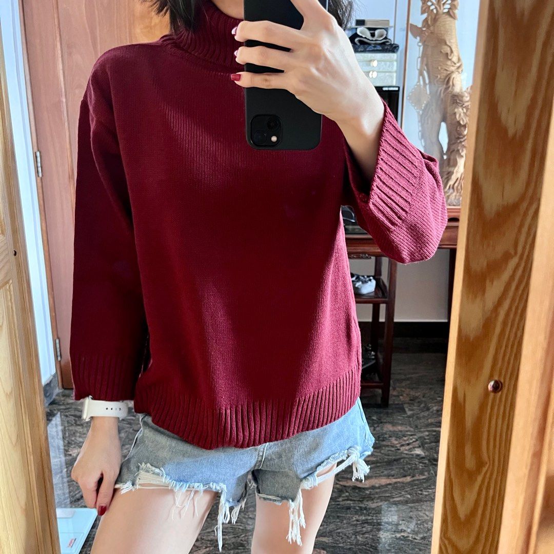 Maroon turtleneck sweater online