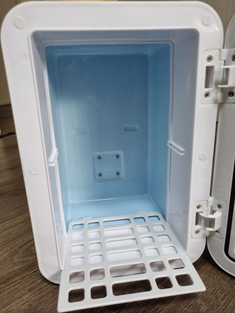 Mini Fridge with Mirror Door, TV & Home Appliances, Kitchen Appliances