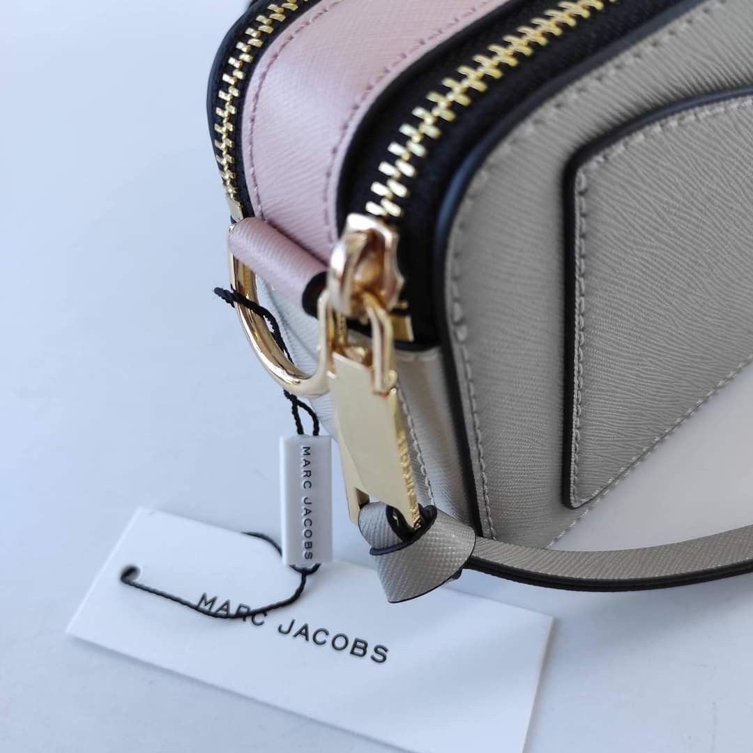 MJ Snapshot Camera Bag Dust Multi, Women's Fashion, Bags & Wallets ...