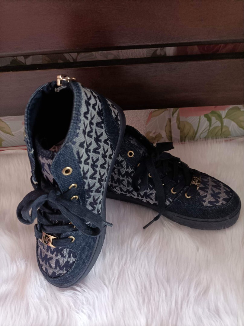 Mk shoes for baby girl, Women's Fashion, Footwear, Boots on Carousell