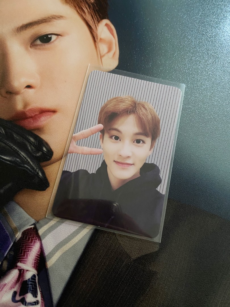 nct 127 mark regulate album pc, Hobbies & Toys, Memorabilia