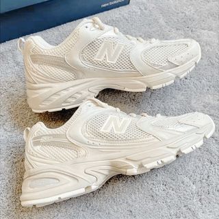 New balance530 奶杏色