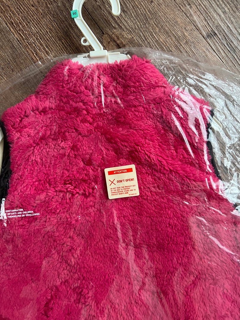 New Uniqlo fleece vest, Babies & Kids, Babies & Kids Fashion on Carousell