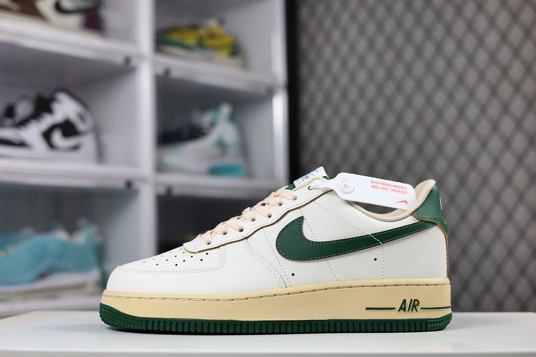 This Nike Air Force 1 Low Sail Gorge Green Has Strong Vintage Vibes -  Sneaker News