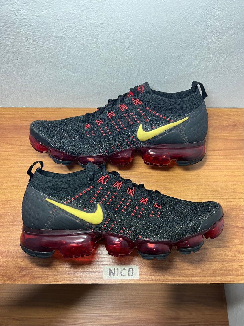 Nike air vapormax 2 chinese new year black store red