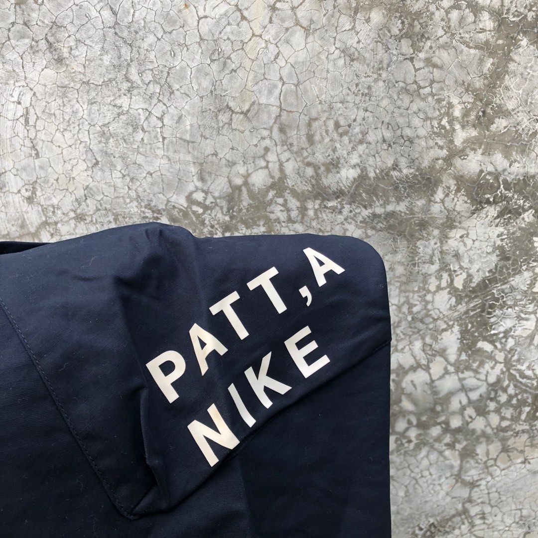 patta nike cargo pants