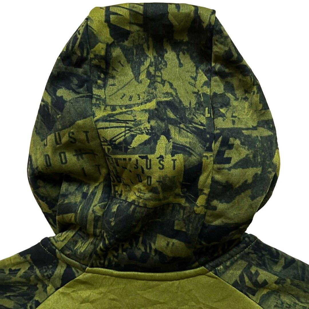 Nike therma rip and tear hoodie top