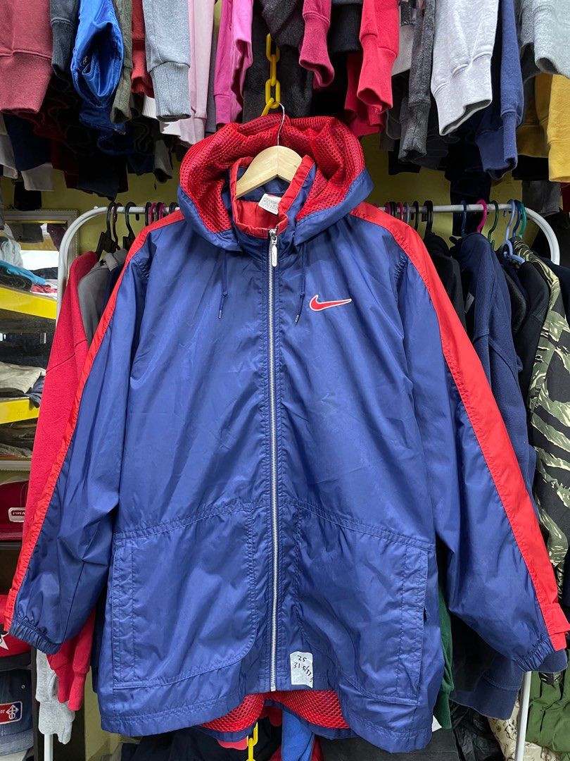 Nike vintage 90s big swoosh nylon jacket, Men's Fashion