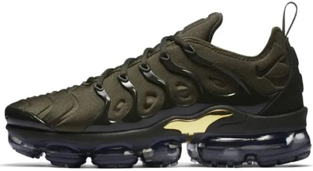 Nike VM Air Plus Men s Fashion Footwear Sneakers on Carousell