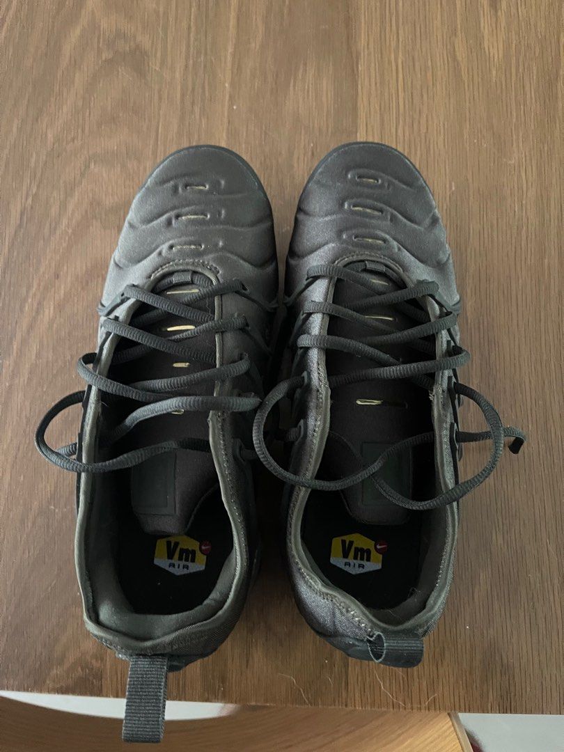 vm nike sneakers