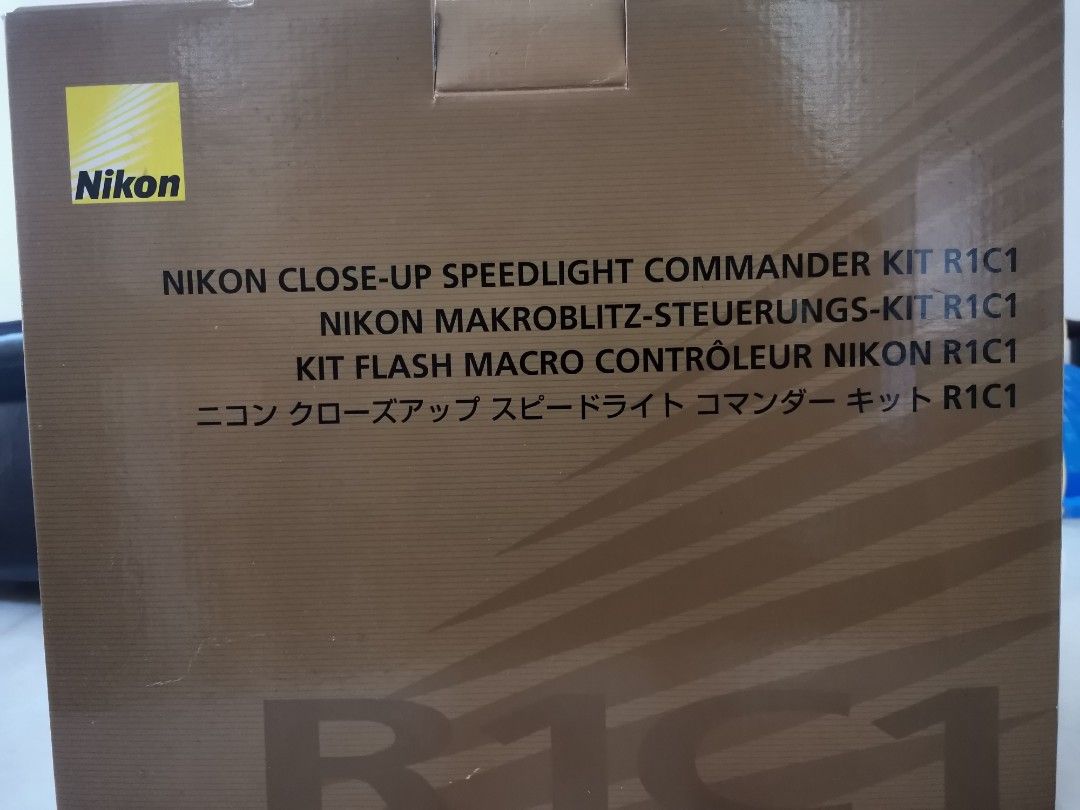 Nikon R1C1 Macro Flash Kit, Photography, Photography Accessories