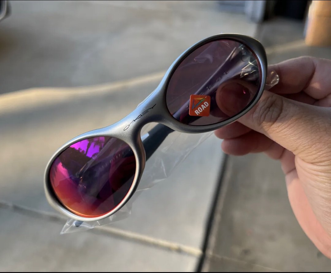Full metal shop jacket oakley sunglasses