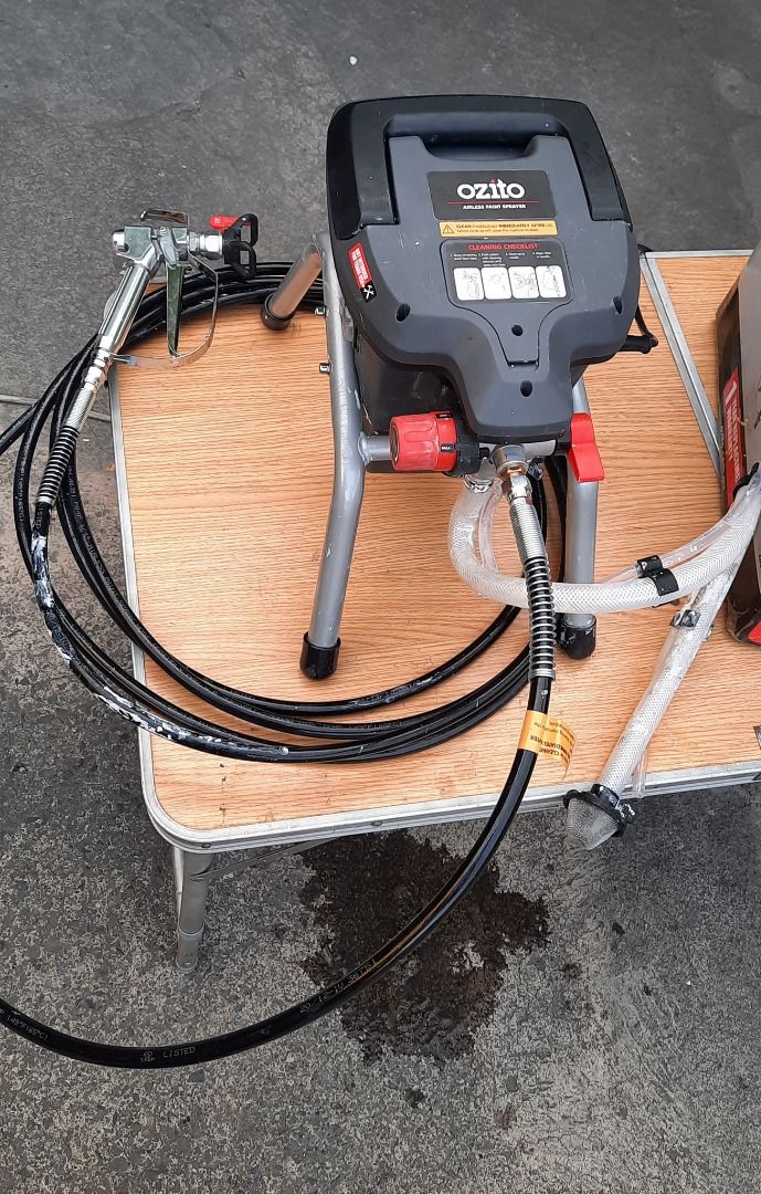 Ozito Airless Paint Sprayer, Commercial & Industrial, Construction Tools & Equipment on Carousell