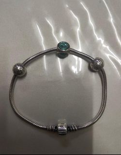 (Category: ) located in . Submitted by callieswag (Listing ID 1198710969, Image 1). Description: .