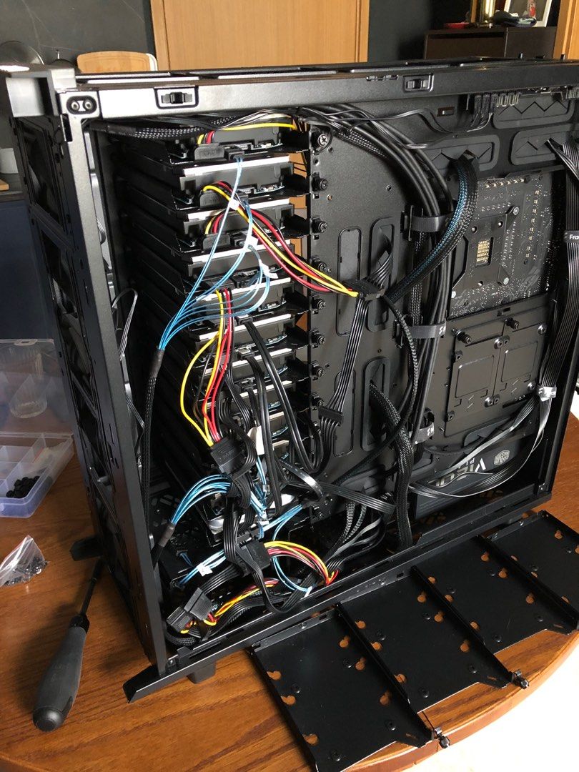 PCIe Expansion Card Mini SAS SFF8087 Ports + SATA breakout cables to 8 HDD Hard Drive Unraid