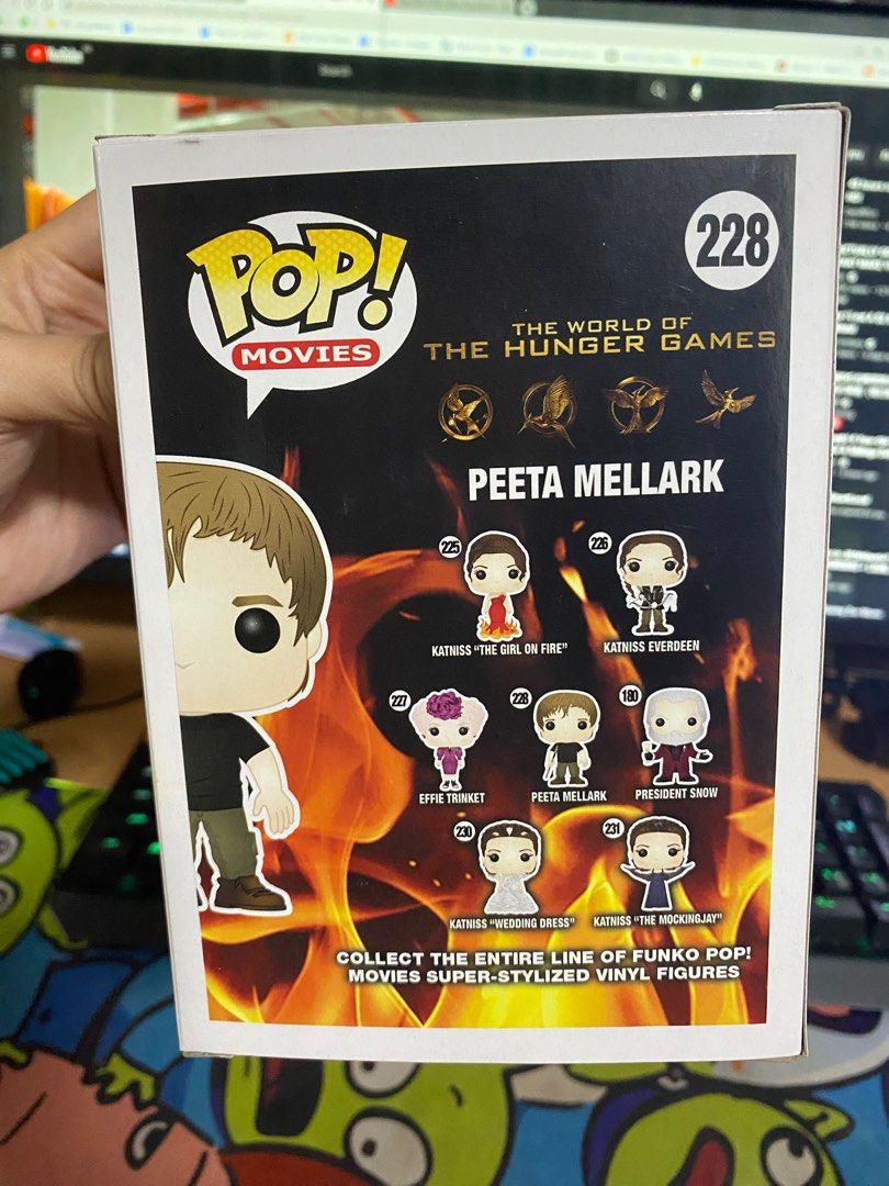 Funko POP! Movies: The Hunger Games - Peeta Mellark 