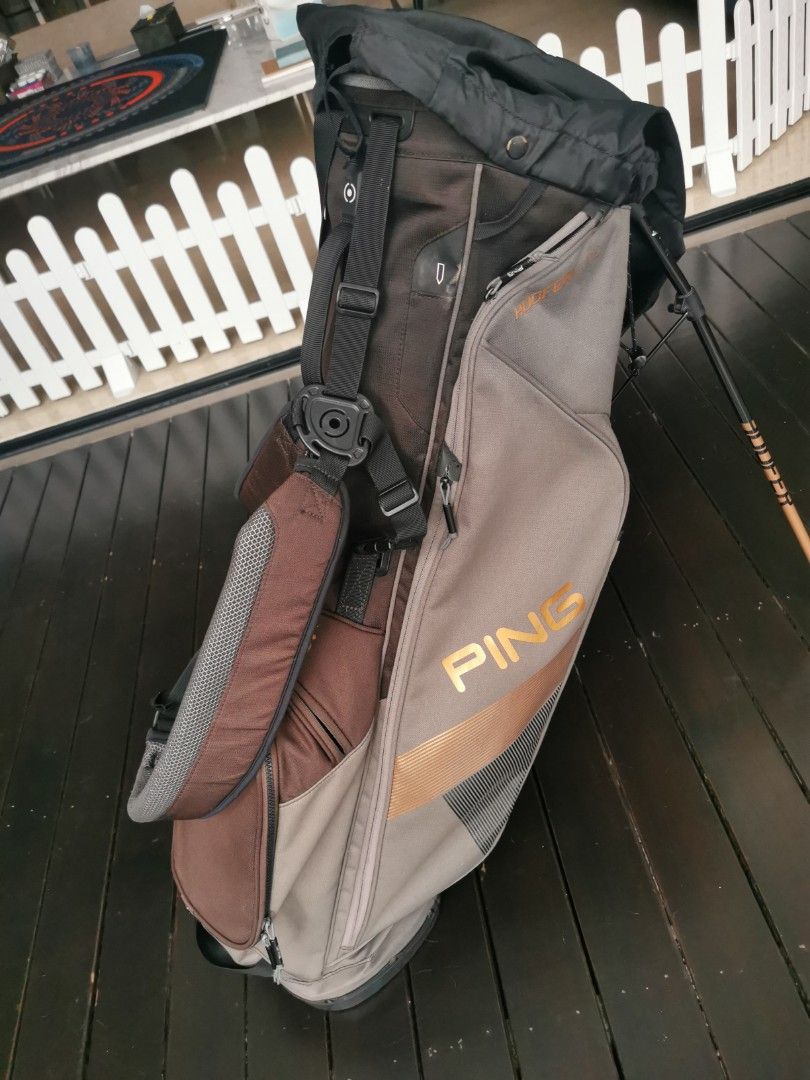 Ping golf bag (used), Sports Equipment, Sports & Games, Golf on Carousell