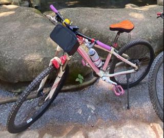 (Category: ) located in . Submitted by babyvenus21 (Listing ID 1198705836, Image 1). Description: .