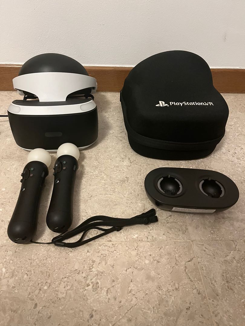 PS4 VR Headset + Camera + Move Controllers