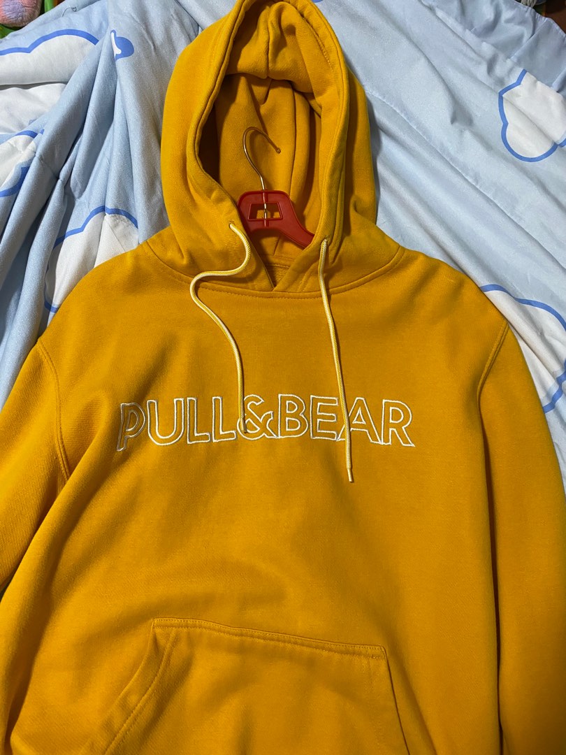 Pull and bear 2025 hoodie ladies