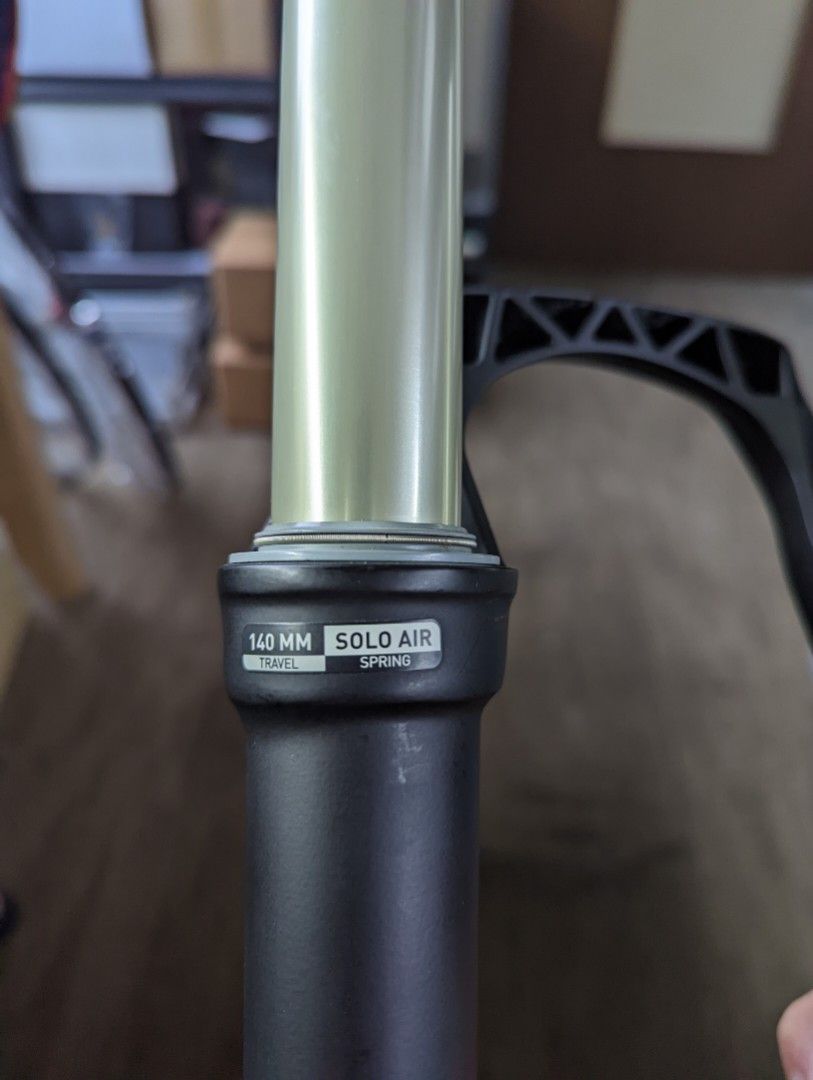 Rockshox sektor gold deals