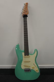 （分類：）位於 。 由 colinchan0513 提交（商品編號 1198757226，圖片 1）。簡介： 。