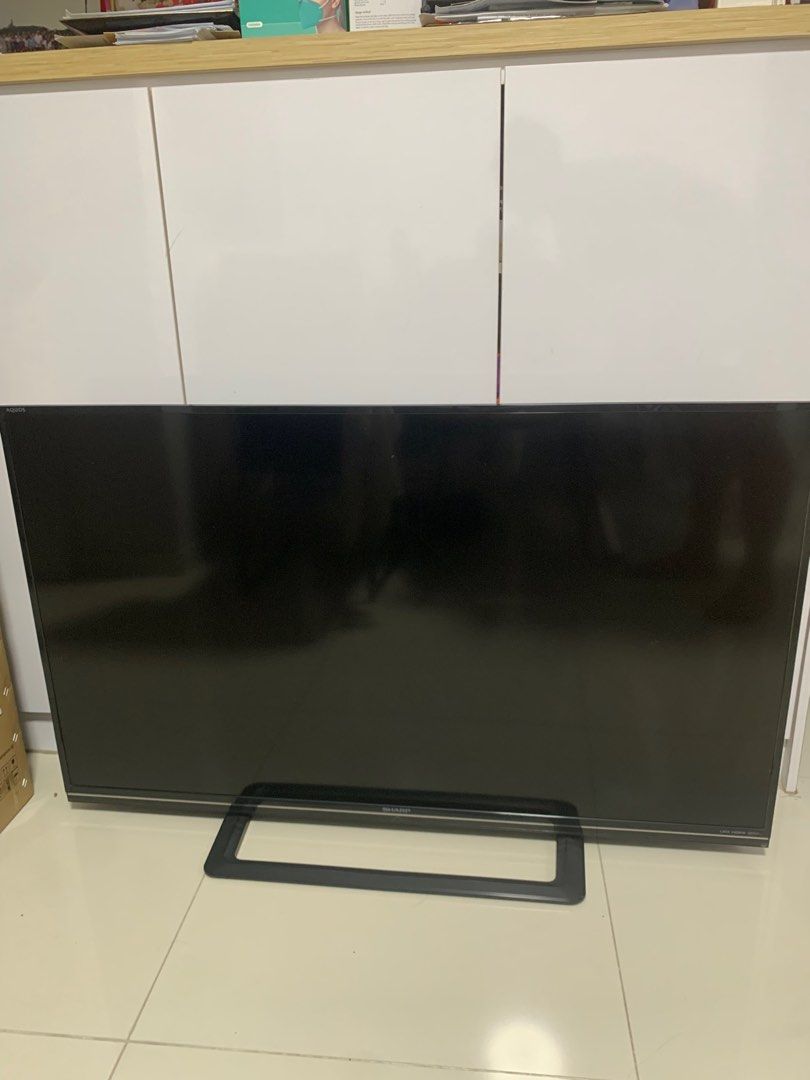 Sharp 50inch TV, TV & Home Appliances, TV & Entertainment, TV on Carousell