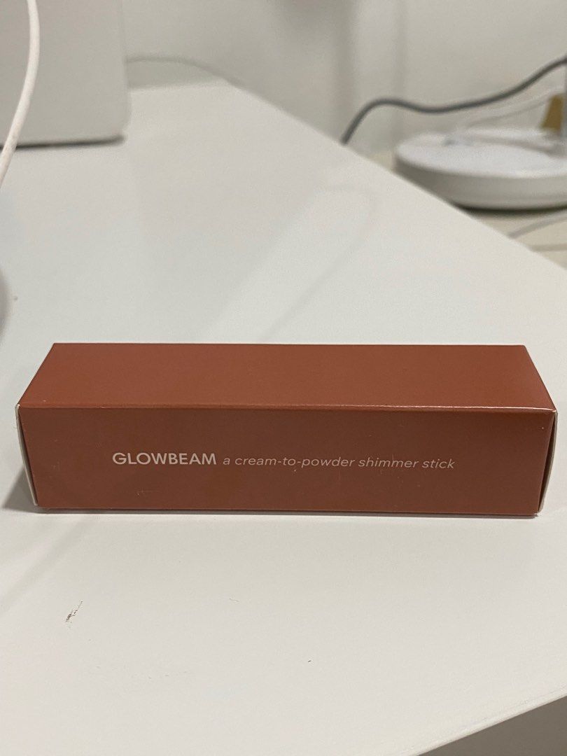 Sunnies Glowbeam Mamacita (Category: Makeup) located in Quezon City. Submitted by bbqfrenchfries (Listing ID 1198776573, Image 2). Description: Brand new, never used Sunnies glowbeam in the shade Mamacita ✨🤎 RFS: Extra piece :> Love using this as highlight and eyeshadow! Shipping c/o buyer.