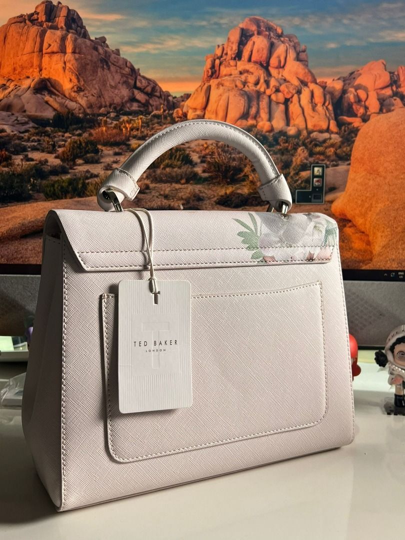 Ted baker mowntan hot sale