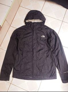 The North Face Black Hyvent 2.5 18x24