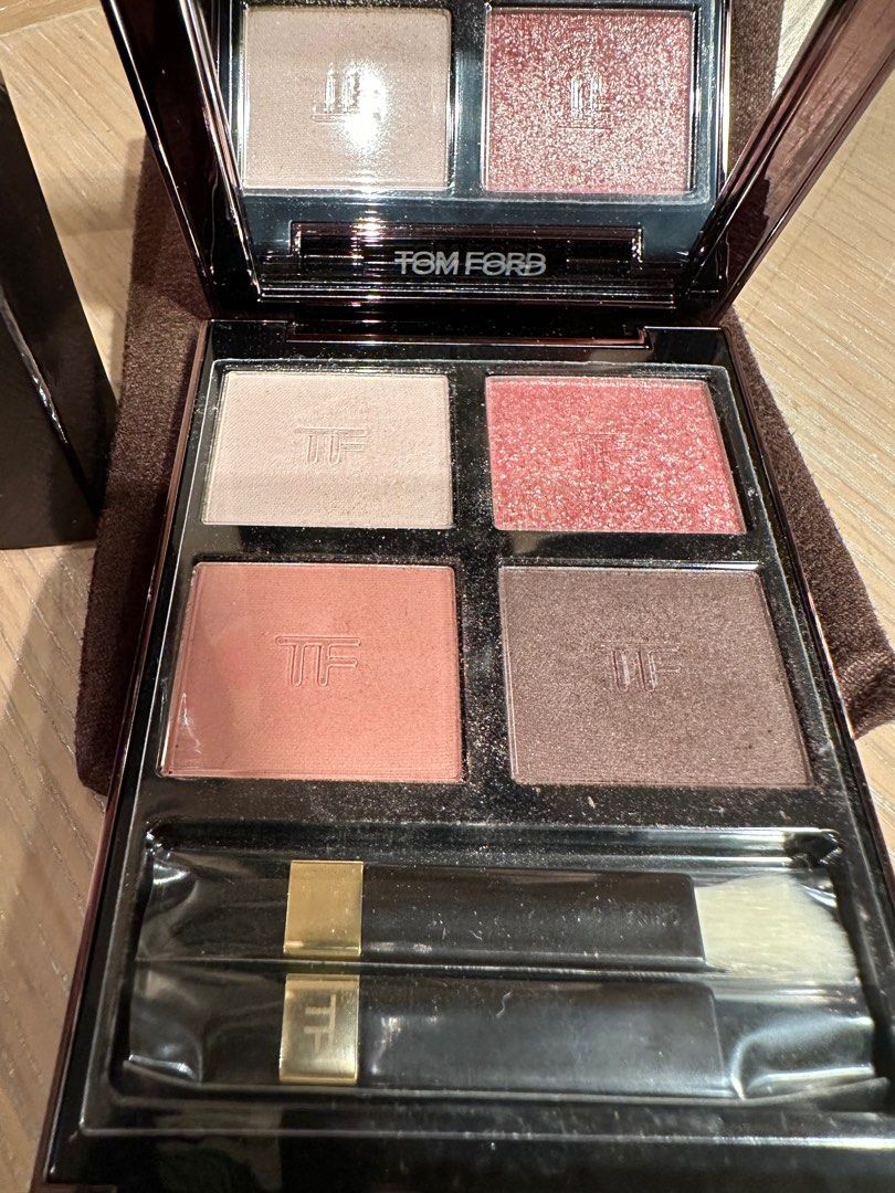 Tom ford eyeshadow quad 30 Insolent Rose, 美容＆化妝品, 健康及美容- 皮膚護理, 化妝品-  Carousell