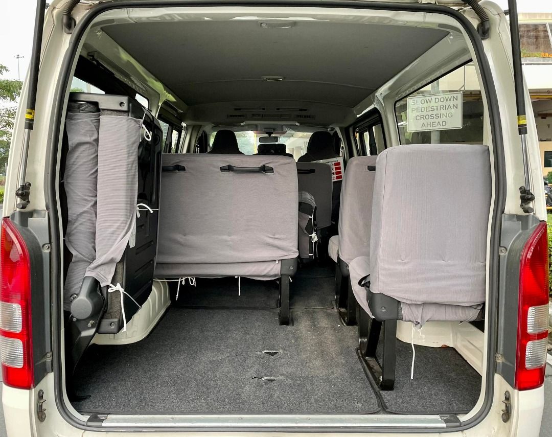 Toyota Hiace Commuter Van 3.0L Manual, Cars for Sale, Used Cars on ...
