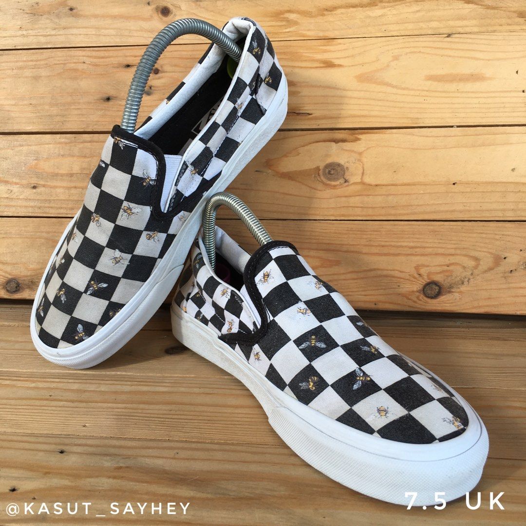 Bees checkerboard vans 2025
