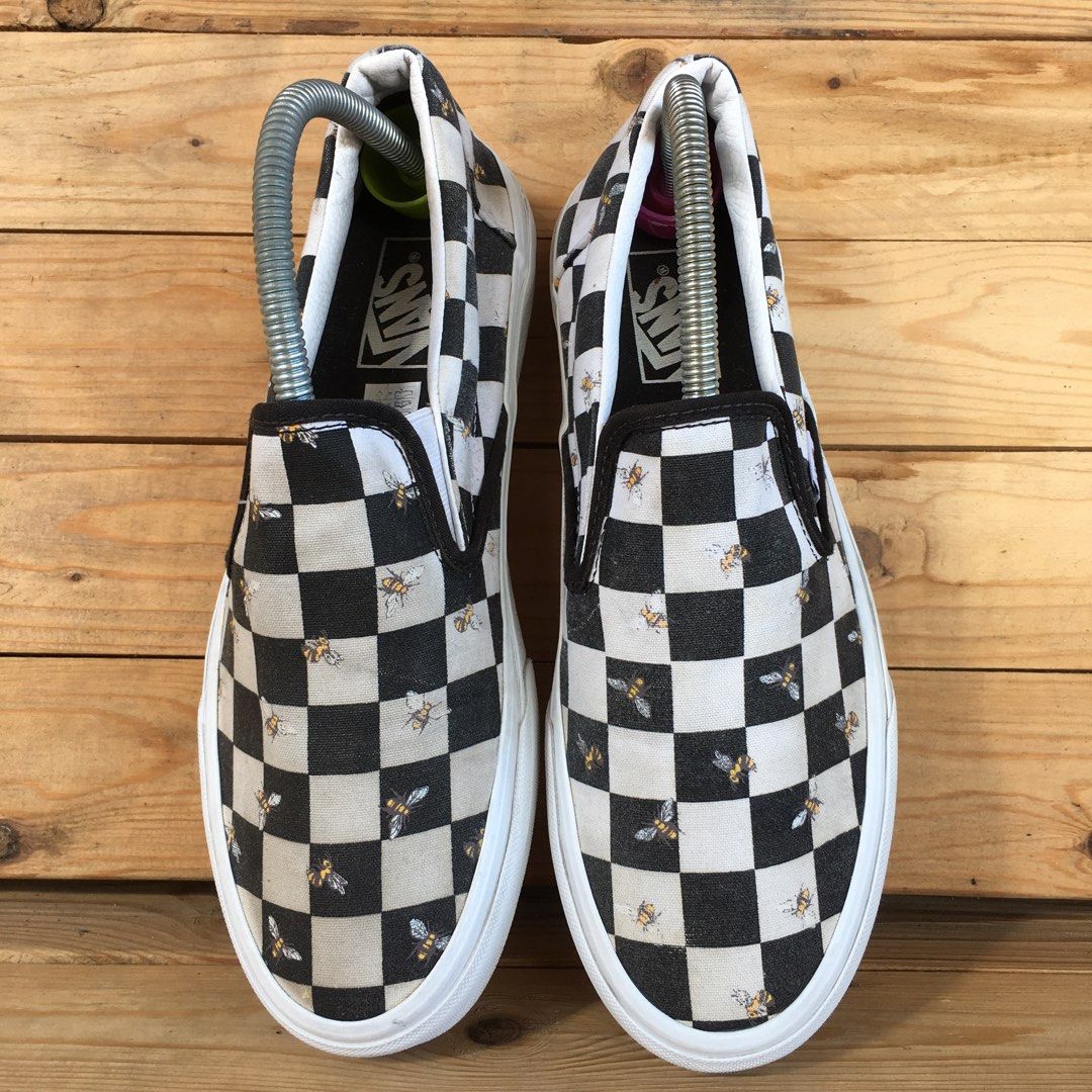 Bees checkerboard vans discount