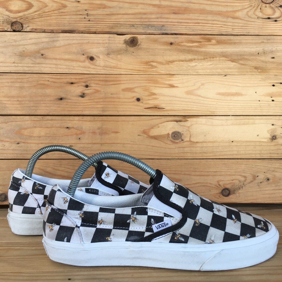 Vans bees checkerboard shop