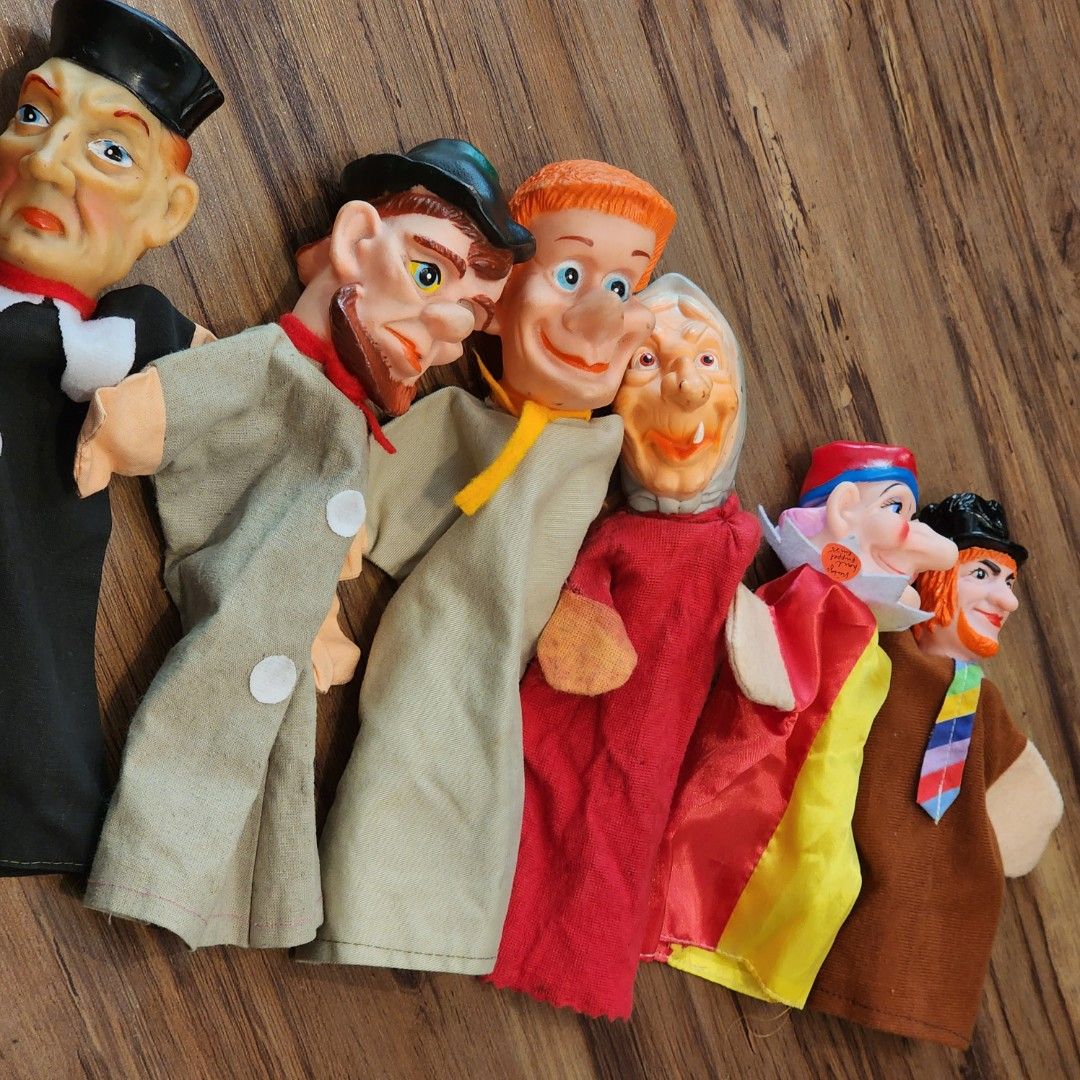 vintage hand puppets, Judy and punch., Hobbies & Toys, Collectibles