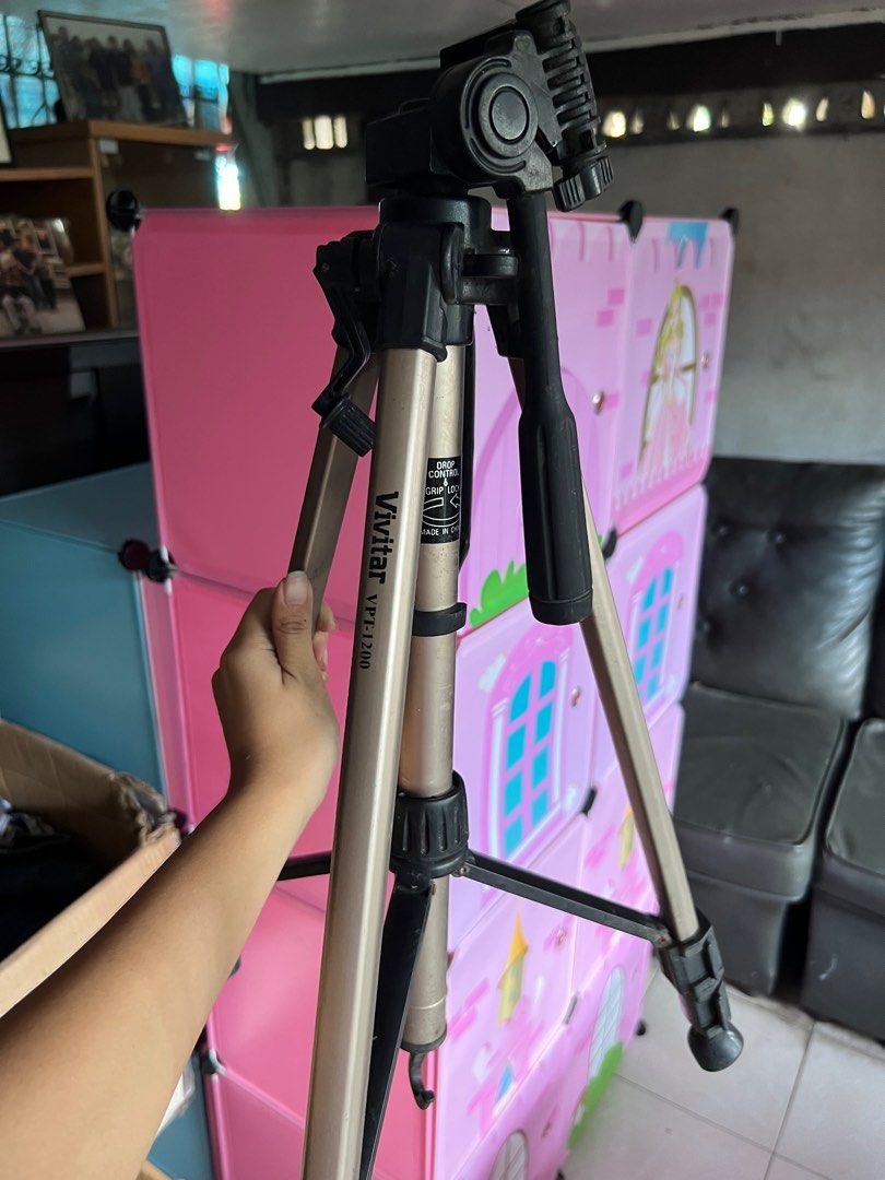 Vivitar VPT 1200, Photography, Photography Accessories, Tripods