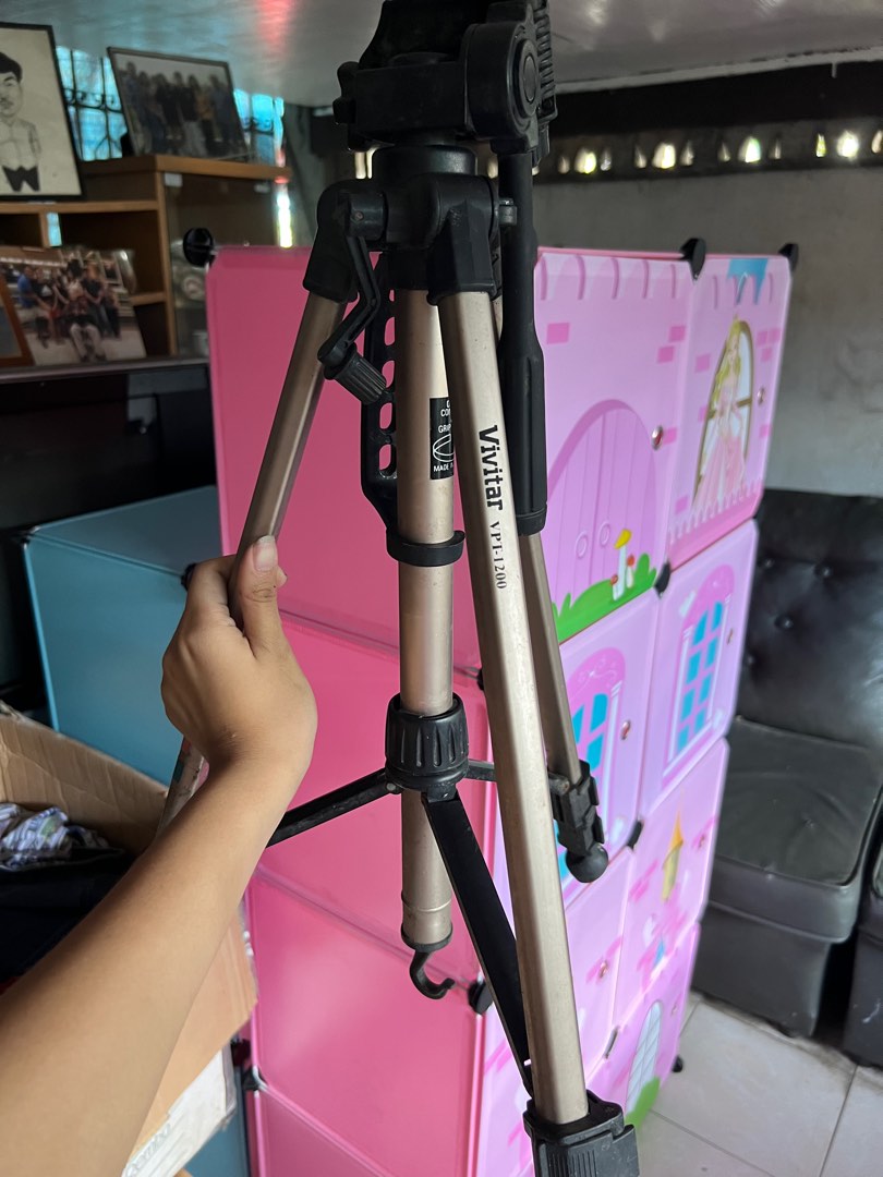 Vivitar VPT 1200, Photography, Photography Accessories, Tripods