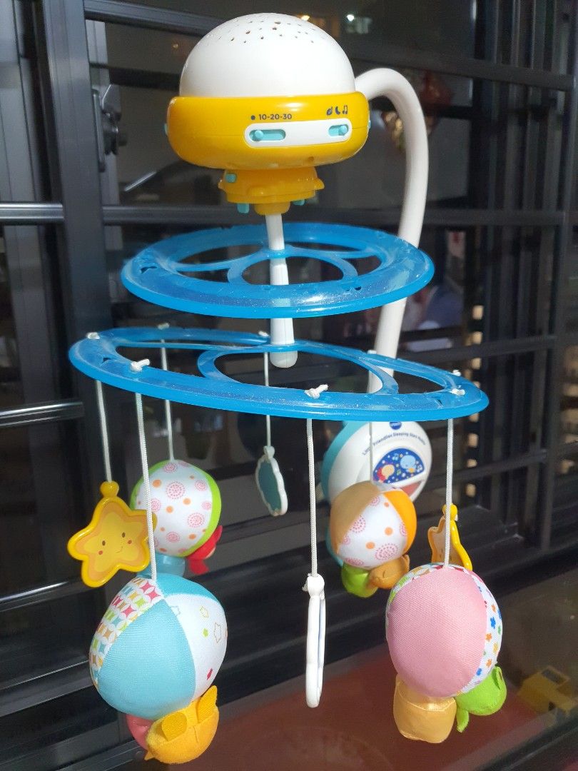 Vtech cot swinging toy, Babies & Kids, Infant Playtime on Carousell