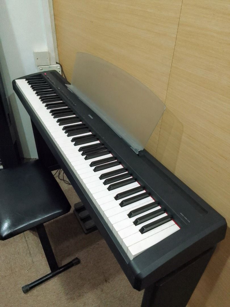 Yamaha P95 digital piano, Hobbies & Toys, Music & Media, Musical