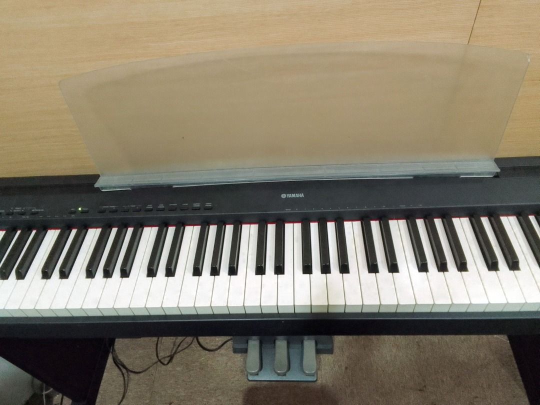Yamaha P95 digital piano, Hobbies & Toys, Music & Media, Musical