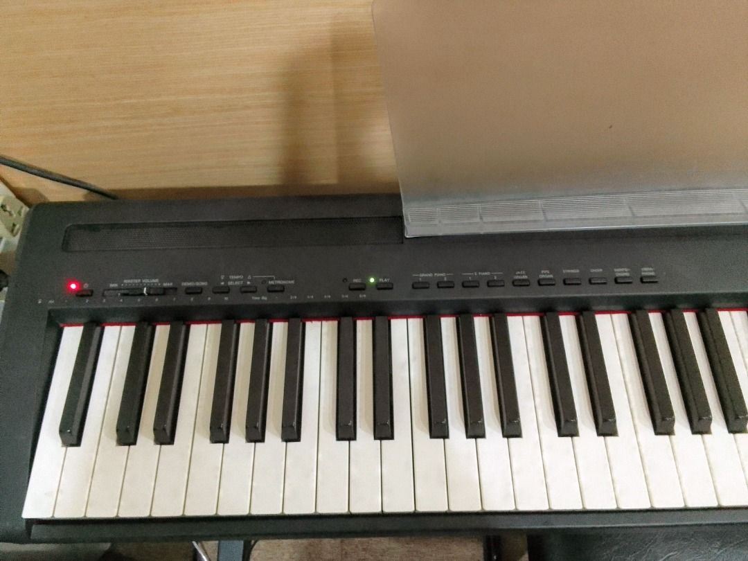 Yamaha P95 digital piano, Hobbies & Toys, Music & Media, Musical