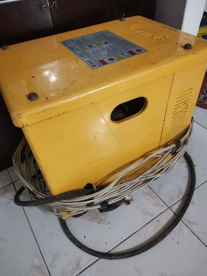 Yamato Welding Machine Heavy Duty, Furniture & Home Living, Home