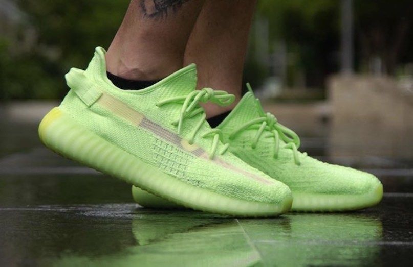 YEEZY Boost 350 V2 GID Glow In Dark