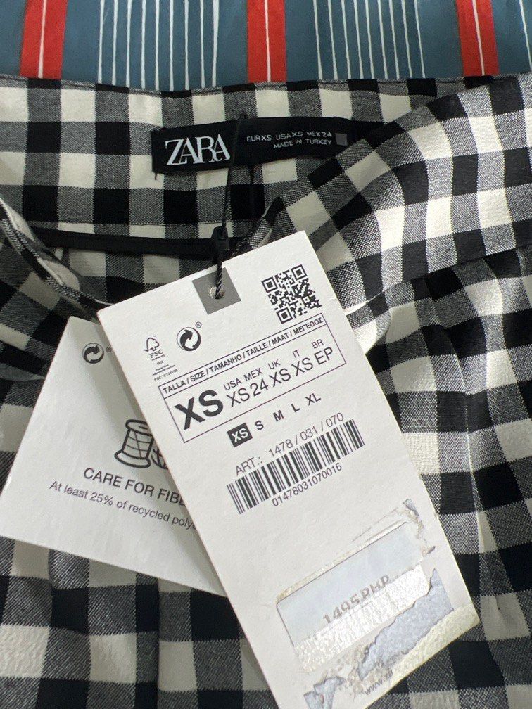 Zara Gingham Trousers XS (Category: Other Bottoms) located in Quezon City. Submitted by fromkimwithless (Listing ID 1198702961, Image 3). Description: Brand new.